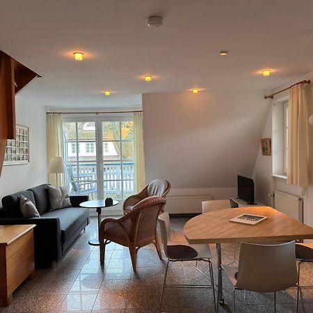 Ferienwohnung Am Strand Цингст Екстер'єр фото