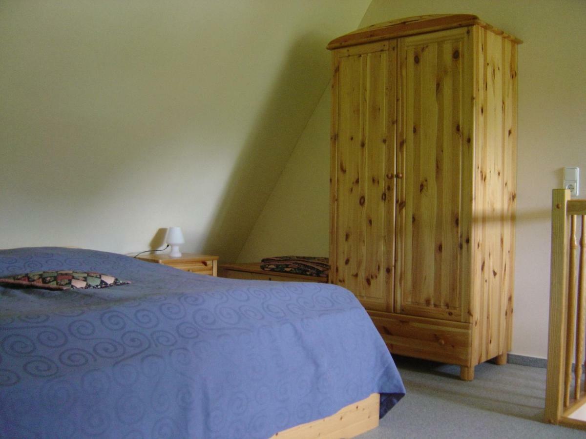 Ferienwohnung Am Strand Цингст Екстер'єр фото
